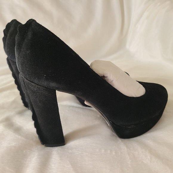 Suede Scallop Back Pumps - Picture 1 of 3